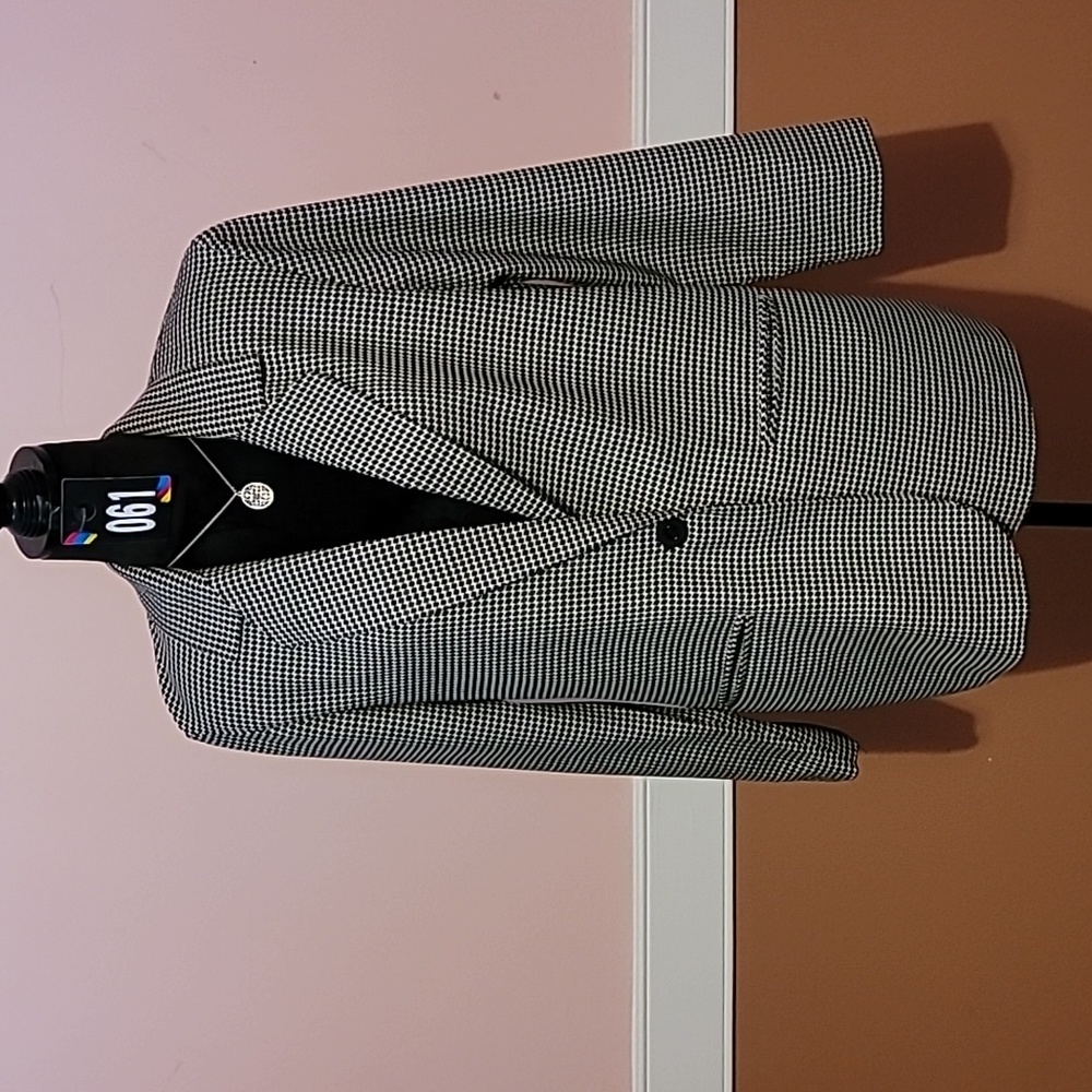 Ladies Houndstooth Blazer